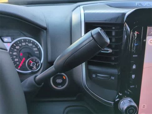 New 2026 RAM 2500 Big Horn image 32