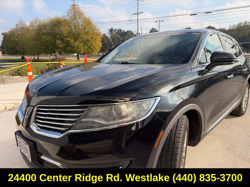 Used 2018 Lincoln MKX Select AWD/4WD image 2