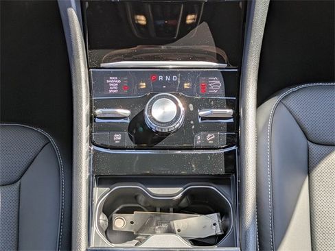 New 2025 Jeep Grand Cherokee Overland w/ Trailer Tow Package image 17