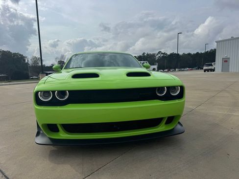 Used 2023 Dodge Challenger SRT Hellcat image 6