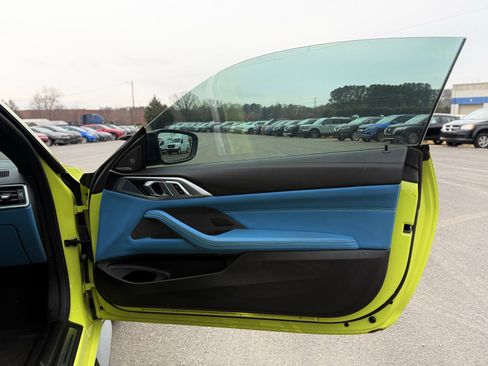 Used 2022 BMW M4 Competition w/ M Carbon Exterior Package image 19