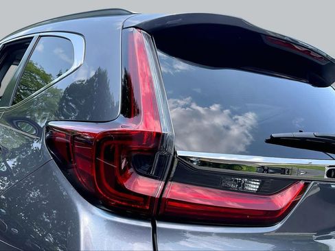 Used 2020 Honda CR-V Touring image 29