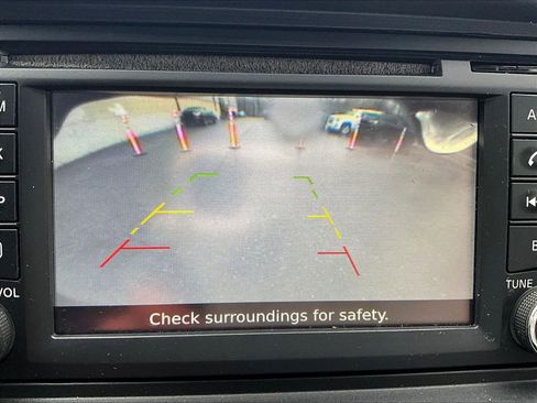 Used 2019 Nissan NV200 SV w/ Navigation Package image 19