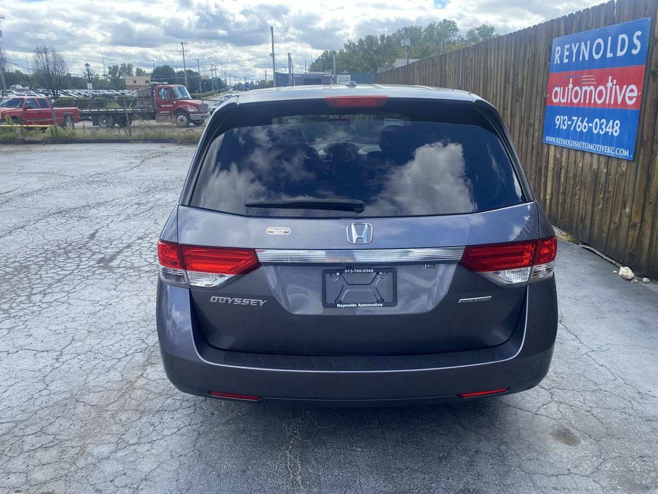 Used 2016 Honda Odyssey SE image 7