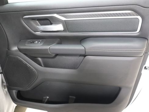 New 2026 RAM 1500 4x4 Crew Cab image 16