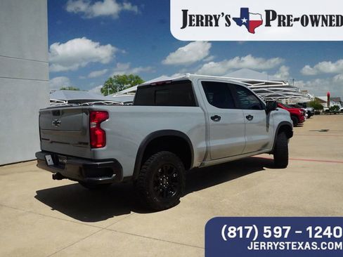 Used 2024 Chevrolet Silverado 1500 ZR2 w/ Technology Package AWD/4WD image 5