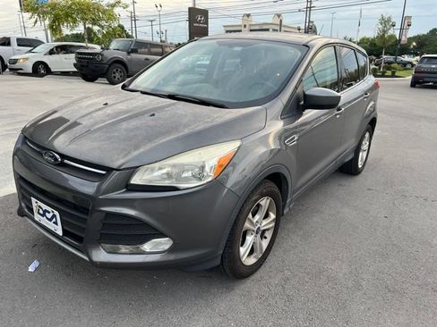 Used 2014 Ford Escape SE FWD image 1
