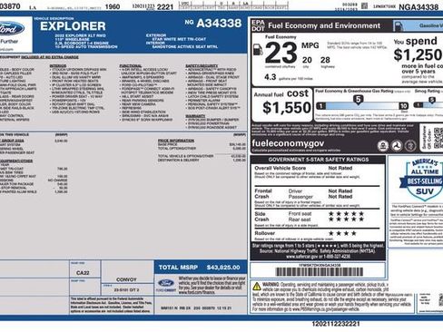 Used 2022 Ford Explorer XLT w/ Equipment Group 202A image 5