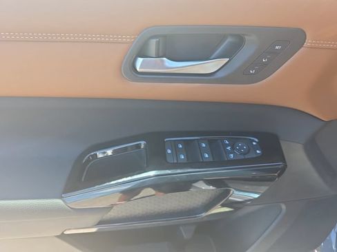 New 2026 Nissan Pathfinder Platinum AWD/4WD image 14