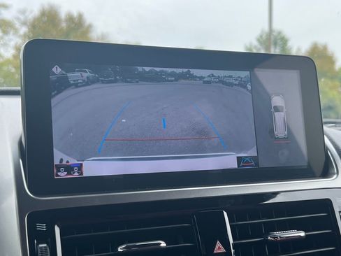 Used 2023 Lexus GX 460 Luxury w/ Sport Design Package image 32