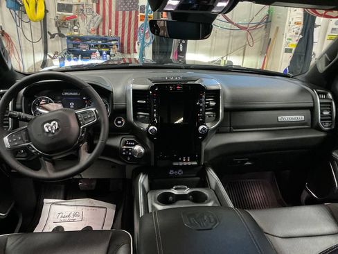 Certified 2025 RAM 1500 Laramie w/ Bed Utility Group AWD/4WD image 18