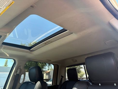 Used 2018 RAM 2500 Laramie w/ Sport Appearance Group AWD/4WD image 10