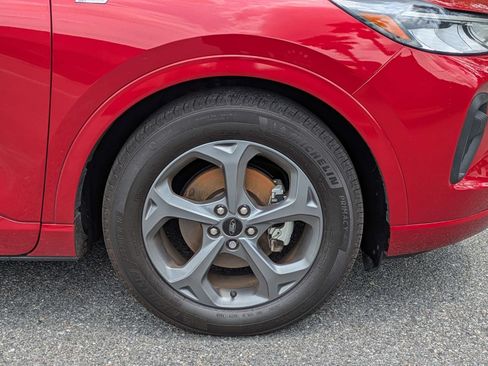 Certified 2023 Ford Escape ST-Line w/ Tech Pack #1 FWD image 6
