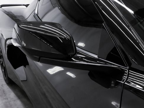 Used 2023 Chevrolet Corvette Stingray Coupe w/ Z51 Performance Package image 38