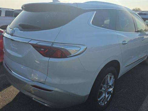 Used 2023 Buick Enclave Premium AWD/4WD image 10