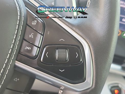 Used 2023 Chevrolet Corvette Stingray Premium Conv w/ Z51 Performance Package RWD image 22