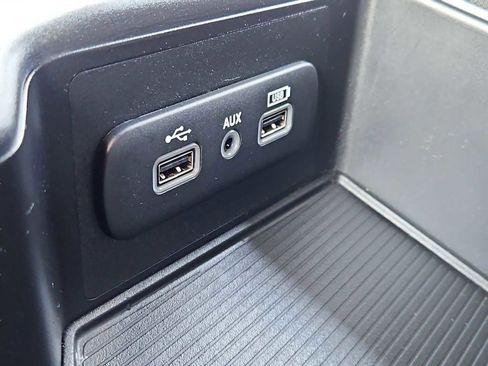 Used 2022 RAM 1500 Classic Warlock image 17