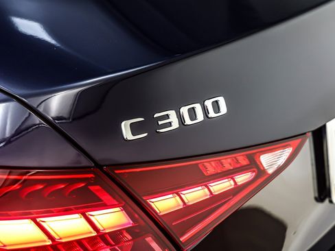 Certified 2022 Mercedes-Benz C 300 Sedan image 11