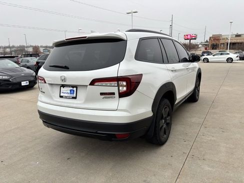 Certified 2022 Honda Pilot TrailSport image 5