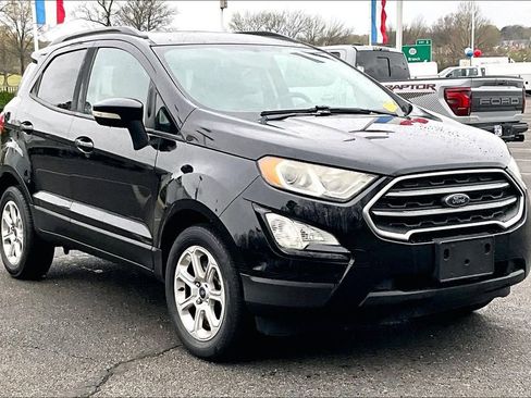 Used 2018 Ford EcoSport SE image 1