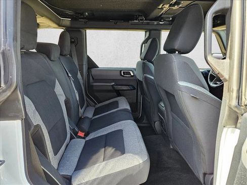 Used 2022 Ford Bronco Big Bend image 19