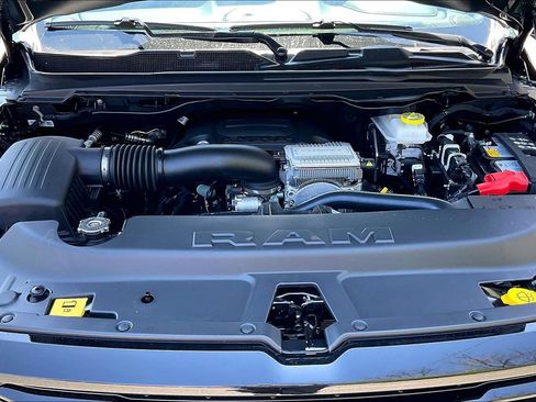 New 2026 RAM 1500 Laramie w/ Night Edition AWD/4WD image 11