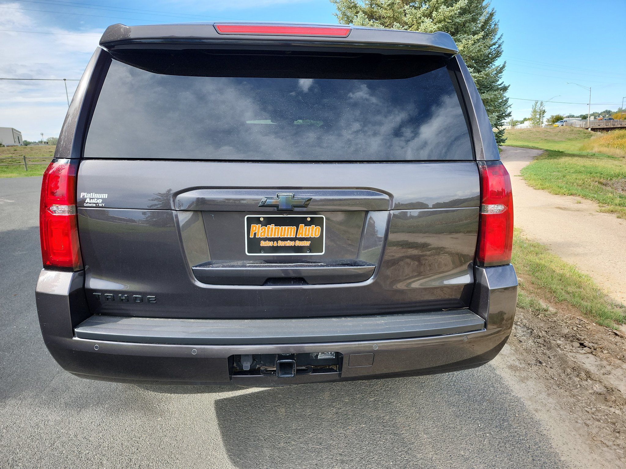 Used 2018 Chevrolet Tahoe LT AWD/4WD image 3