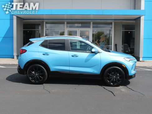 Used 2026 Buick Encore GX Sport Touring w/ Comfort Package AWD/4WD image 3
