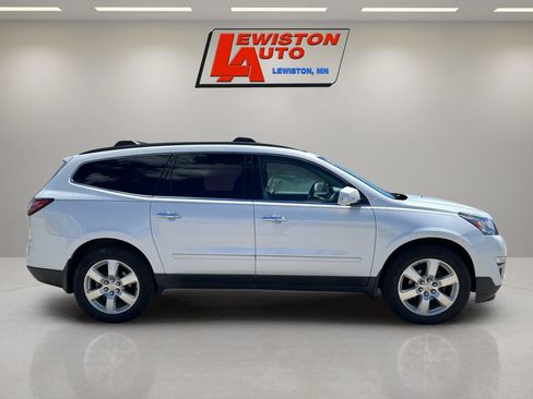 Used 2017 Chevrolet Traverse Premier AWD/4WD image 13