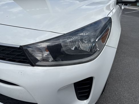 Used 2019 Kia Rio S FWD image 10