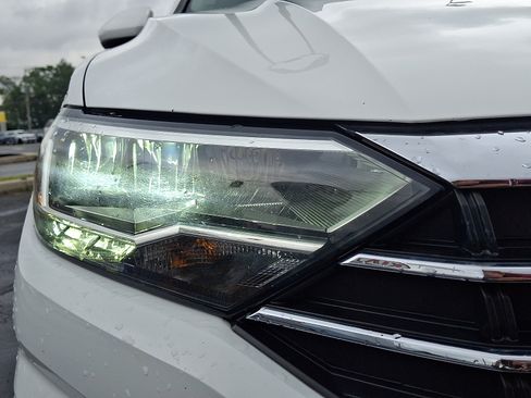 Used 2019 Volkswagen Jetta S w/ Driver Assistance Package FWD image 9