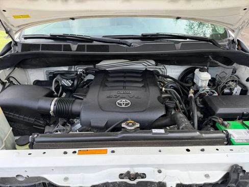 Used 2016 Toyota Sequoia Platinum RWD image 23