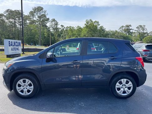 Used 2018 Chevrolet Trax LS FWD image 5