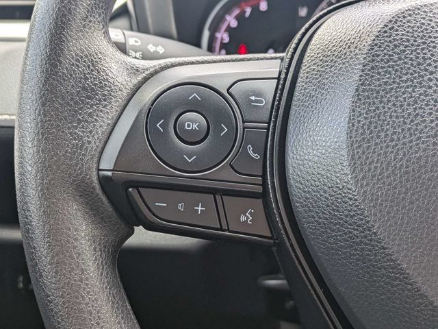 Used 2024 Toyota RAV4 LE FWD image 25