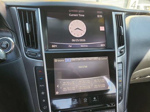 Used 2015 INFINITI Q50 w/ Cargo Package RWD image 20
