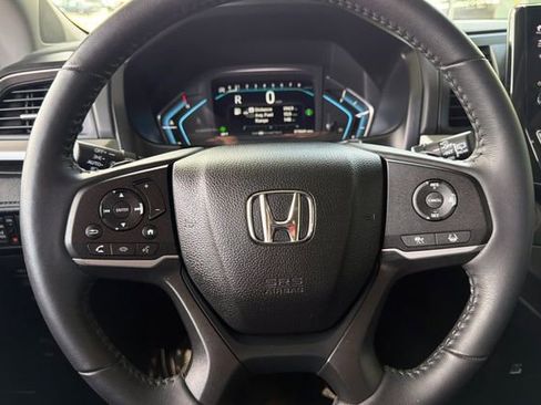 Certified 2024 Honda Odyssey EX-L image 29