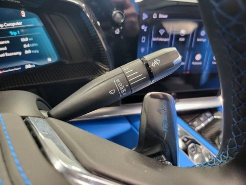 Used 2024 Chevrolet Corvette Stingray Premium Conv image 30