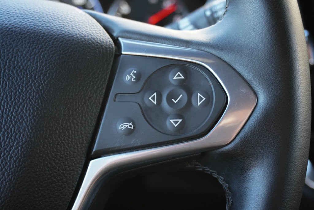 Used 2023 Chevrolet Traverse High Country w/ LPO, Floor Liner Package AWD/4WD image 27