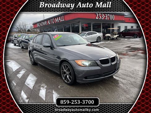 Used 2007 BMW 328xi Sedan image 1