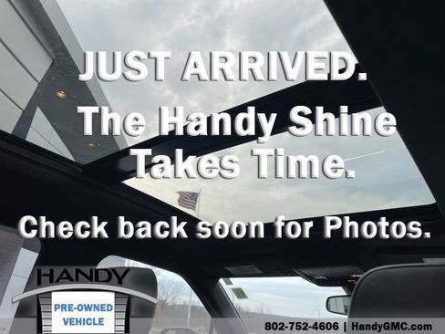 Used 2022 Chevrolet Blazer RS w/ Enhanced Convenience Package image 8