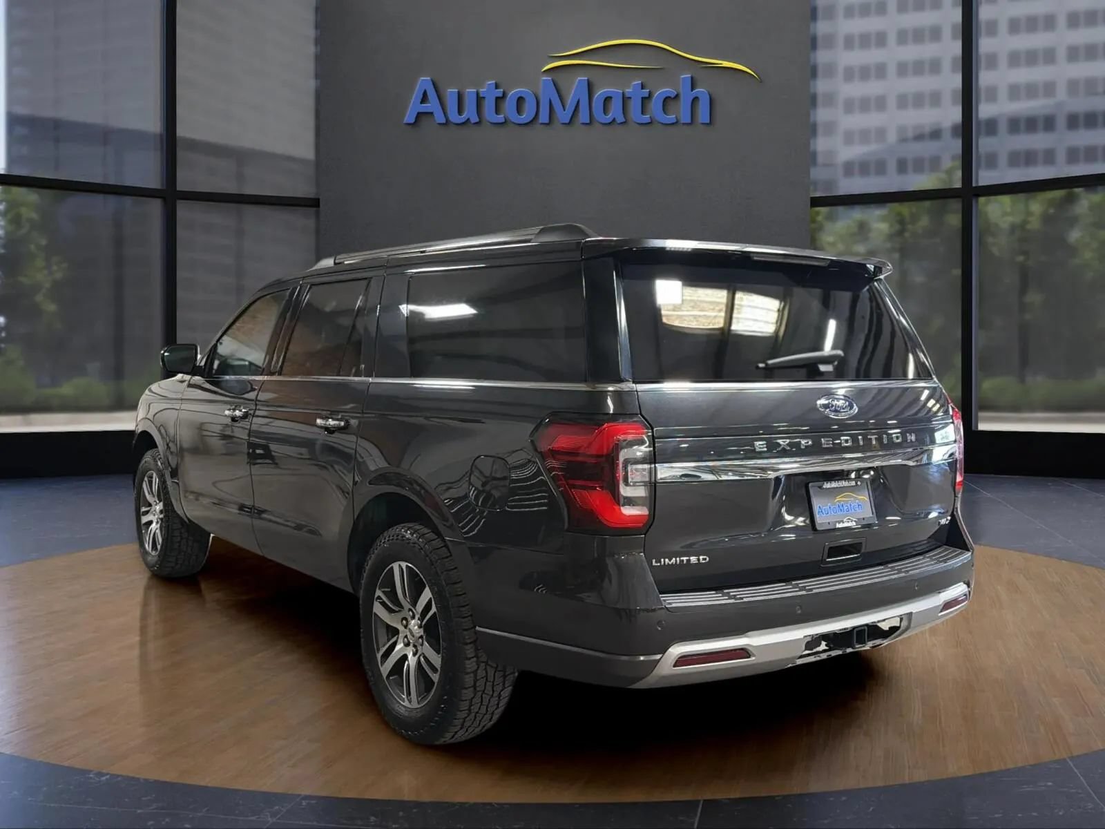 Used 2023 Ford Expedition Max Limited AWD/4WD image 9