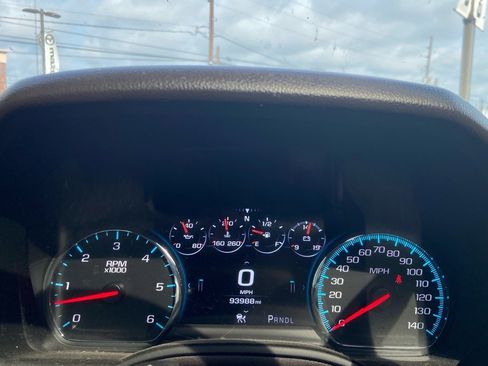 Used 2019 GMC Yukon Denali w/ Open Road Package image 5