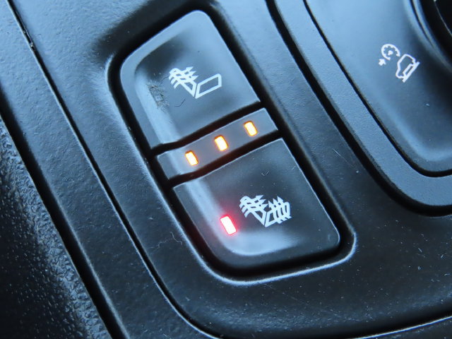Used 2019 GMC Terrain SLE w/ Driver Convenience Package AWD/4WD image 4