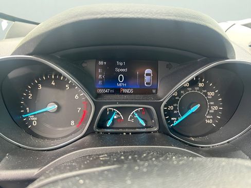 Used 2019 Ford Escape S FWD image 4