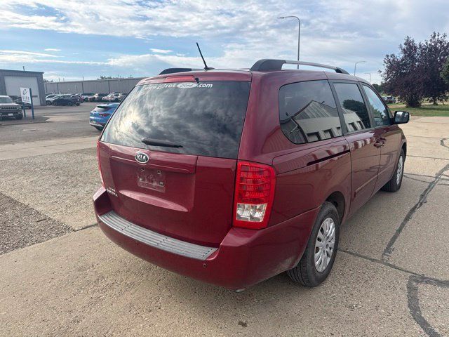 Used 2011 Kia Sedona LX FWD image 11