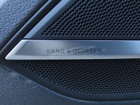 Used 2020 Audi A8 L 3.0T w/ Executive Package image 18