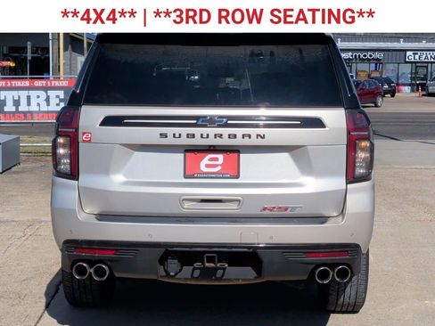 Used 2023 Chevrolet Suburban RST w/ Sport Performance Package image 10