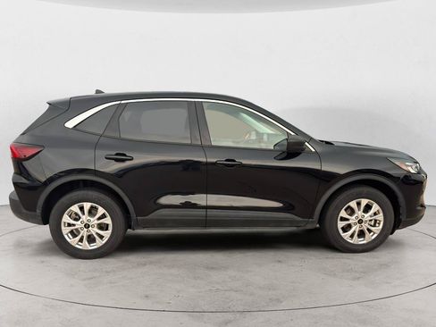 Used 2024 Ford Escape Active AWD/4WD image 4