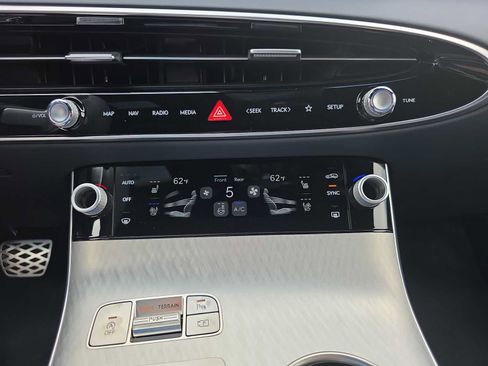 New 2026 Genesis GV70 2.5T Sport Prestige image 20