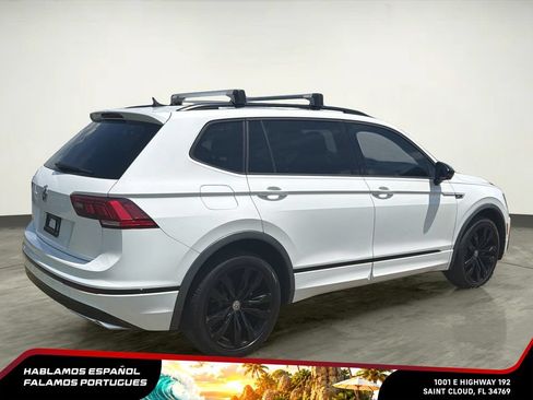 Used 2020 Volkswagen Tiguan SE R-Line FWD image 7